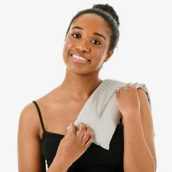 Grey Soothing Body Wrap><noscript><img width=