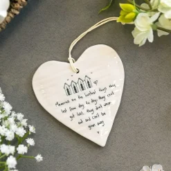 'Memories' Wobbly Hanging Heart>East of India Online