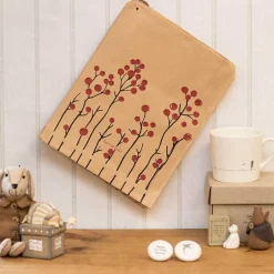 'Red Berries' Pack Of 50 Large Strung Bags>East of India Best