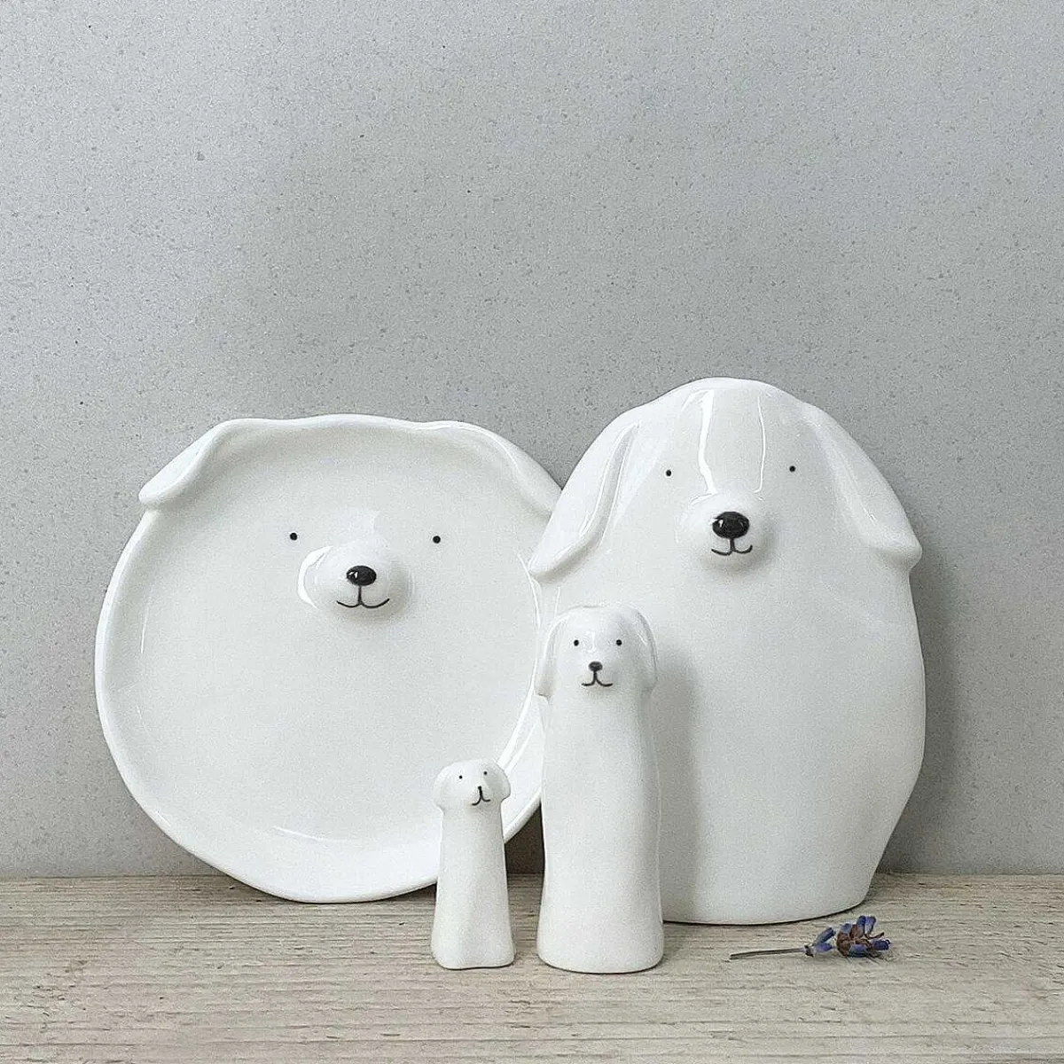 Trinket Dish Dog>East of India Hot