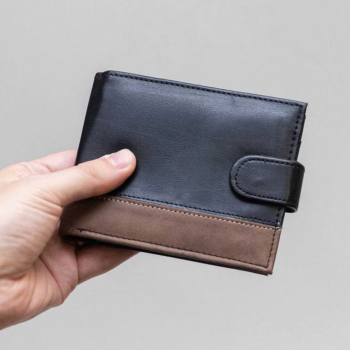 Men's Rfid Wallet Black & Tan>Equilibrium Flash Sale
