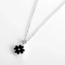 Silver Plated Mother Of Pearl Black Clover Necklace>Equilibrium Sale