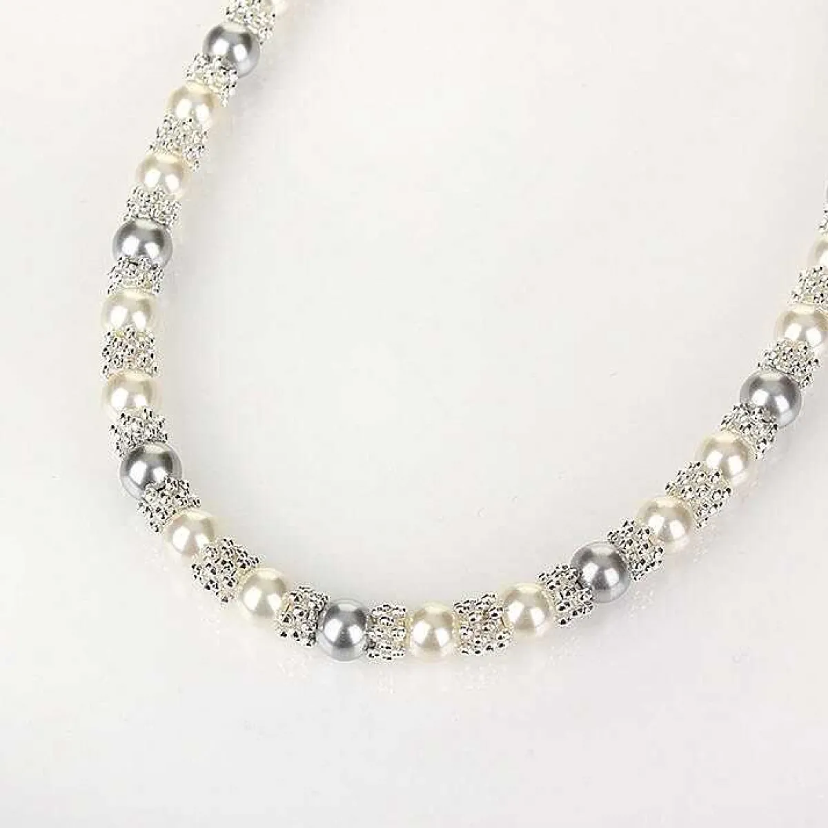 Silver Plated Pearl Lace Necklace>Equilibrium Sale