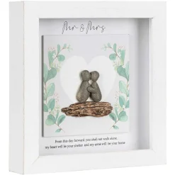 'Mr & Mrs' Wedding Day Pebble Wooden Plaque><noscript><img width=