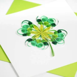 Quilling 'Four-Leaf Clover' Card><noscript><img width=