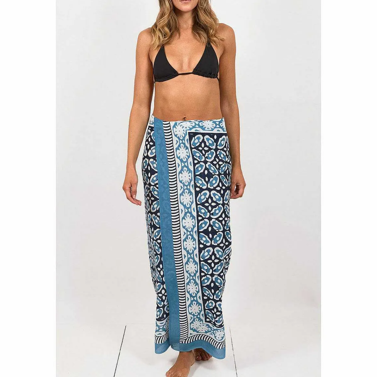 Flower Blue Hand Printed Cotton Sarong>Pachamama Best