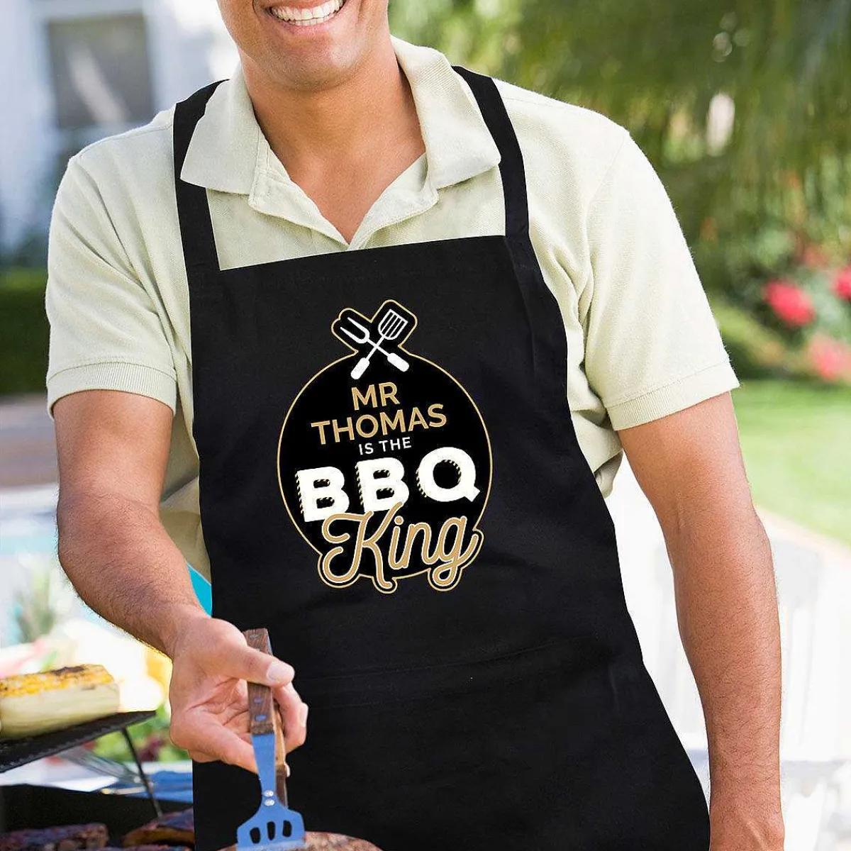 Personalised Bbq King Black Apron>Temptation Gifts Best