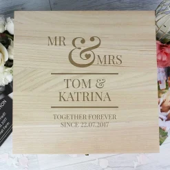 Personalised Mr & Mrs Large Wooden Keepsake Box><noscript><img width=