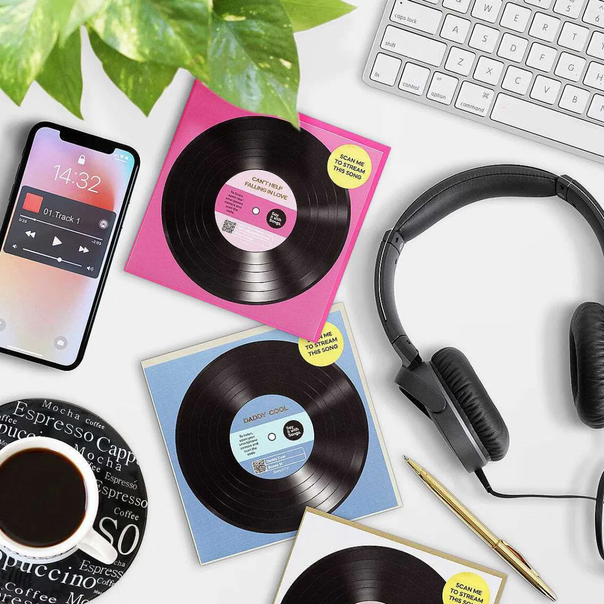 'Happy Birthday' Card>Say it with Songs Sale