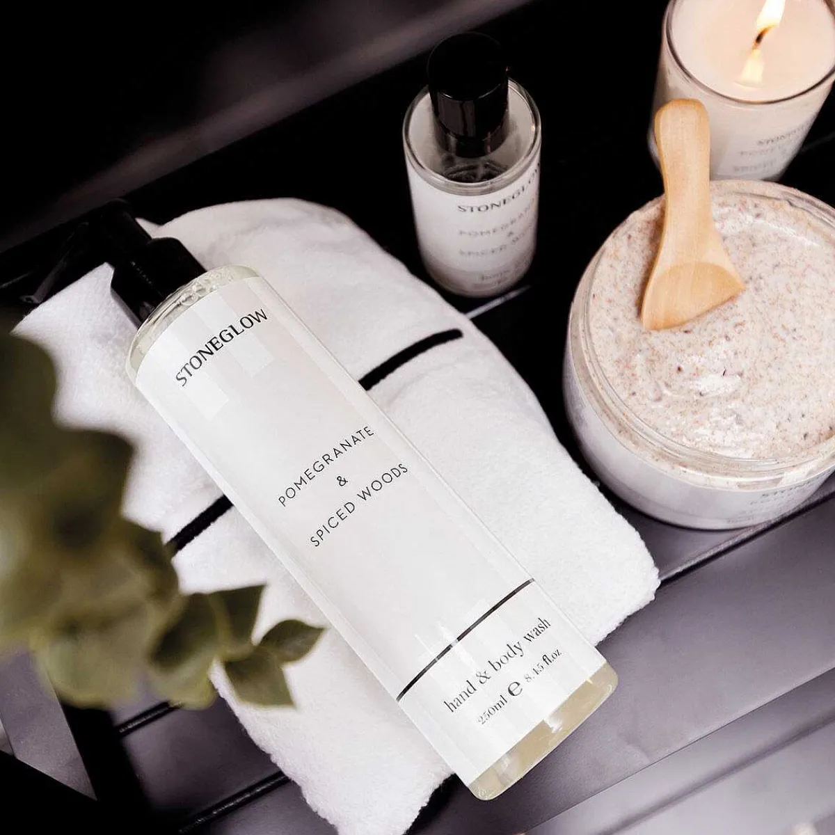 Modern Classics Pomegranate & Spiced Woods Hand & Body Wash 250Ml>Stoneglow Cheap