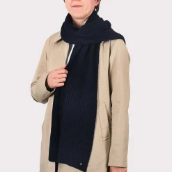 Berryys Dark Blue Wool And Cashmere Blend Ribbed Scarf><noscript><img width=