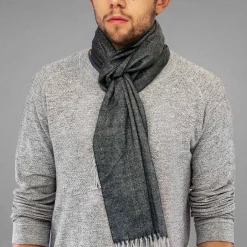 Grey Striped Men's Scarf>Temptation Shop