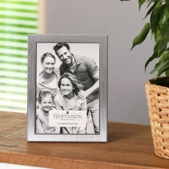 Silver Edged Photo Frame 5X7>Temptation Store
