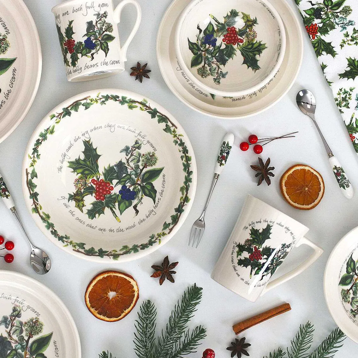 Set Of 2 Mugs>The Holly and The Ivy Hot