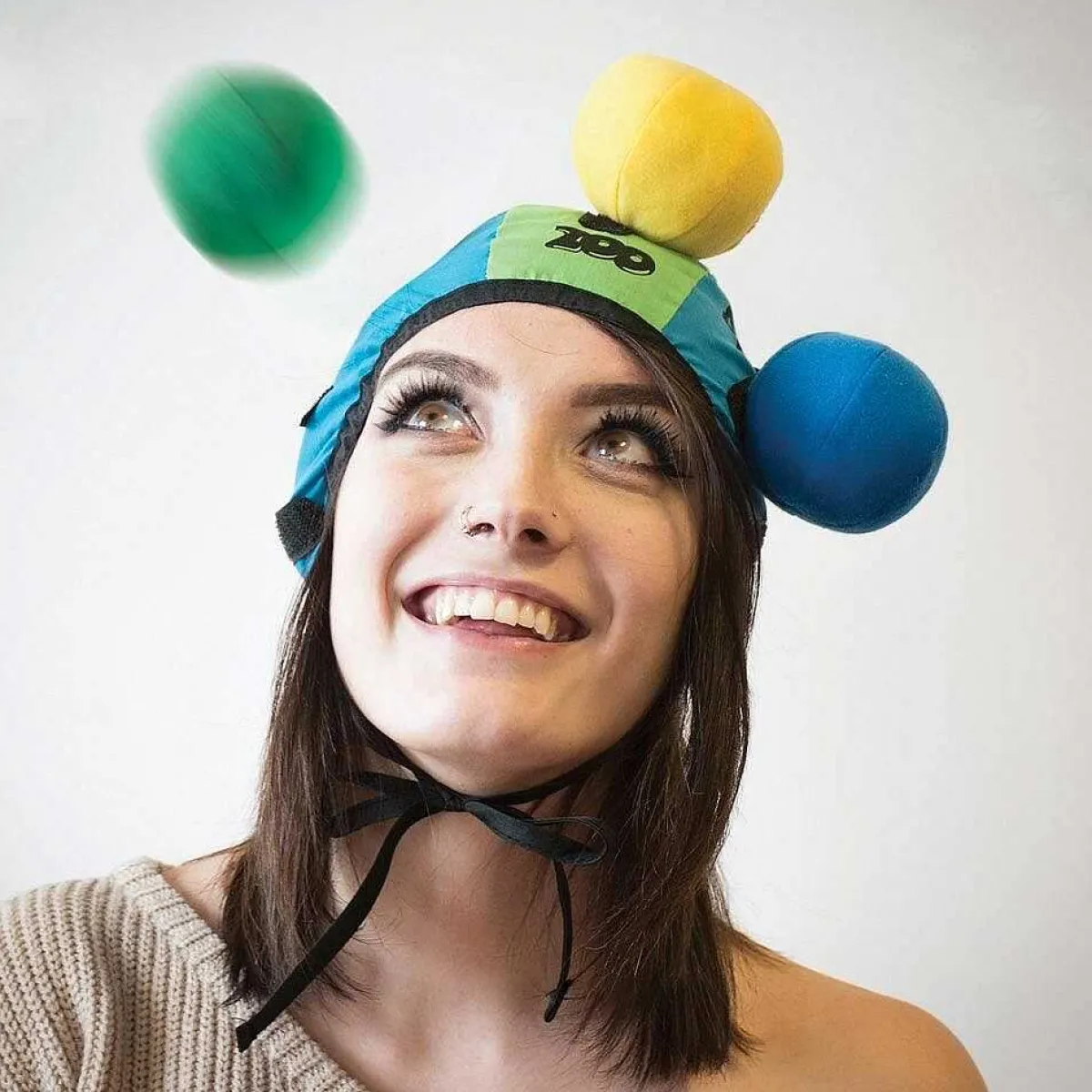 Head Butt Game>The Source Hot