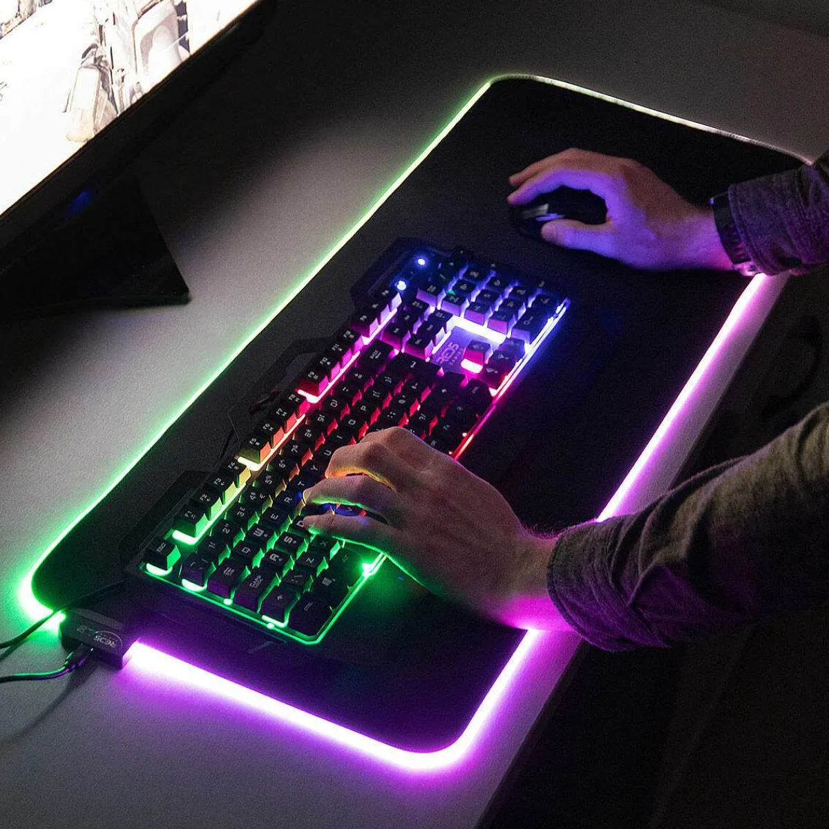 Red5 Zeta Light Up Gaming Mouse Pad Extra Large>The Source Hot