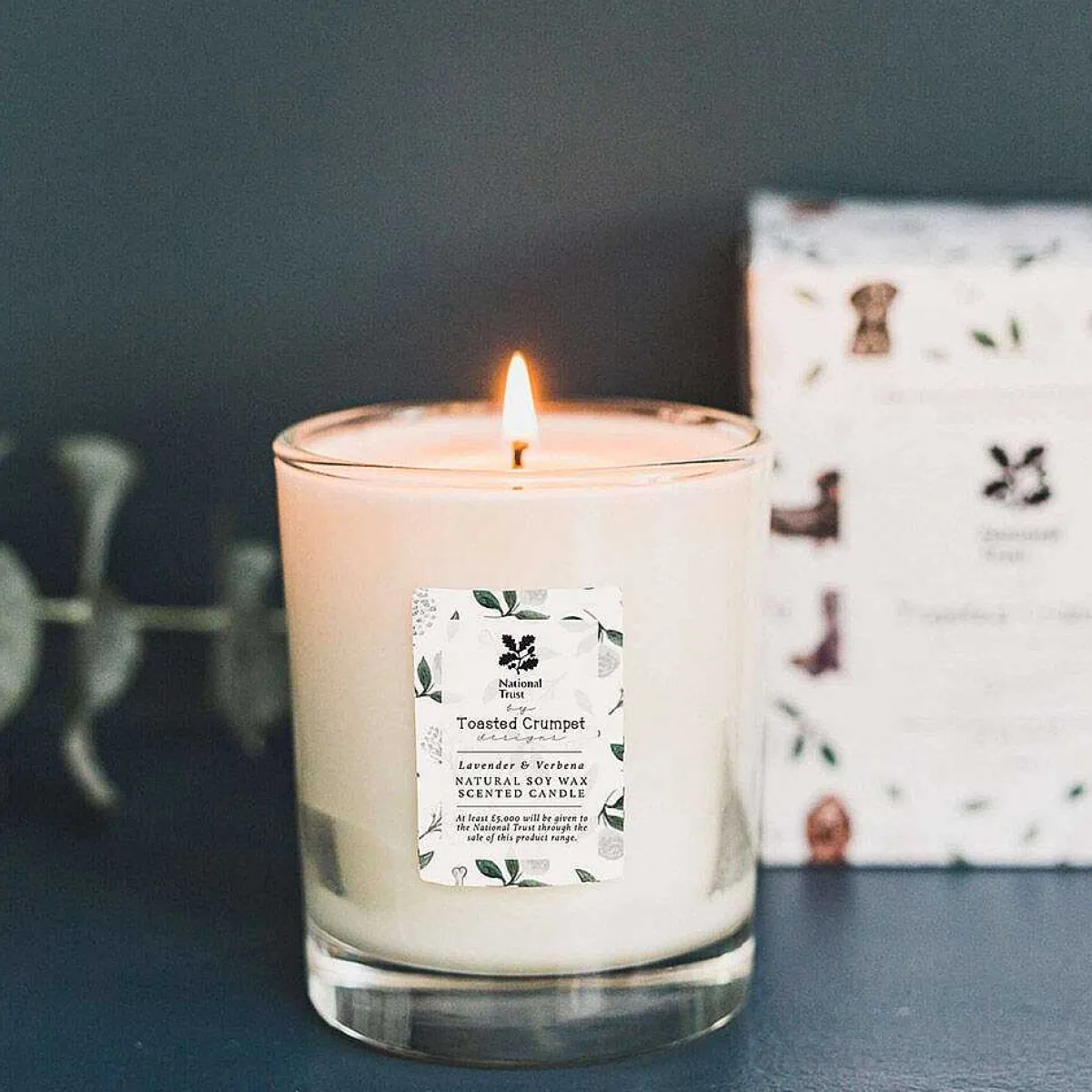 'Lavender & Verbena' Glass Jar Candle>Toasted Crumpet Clearance