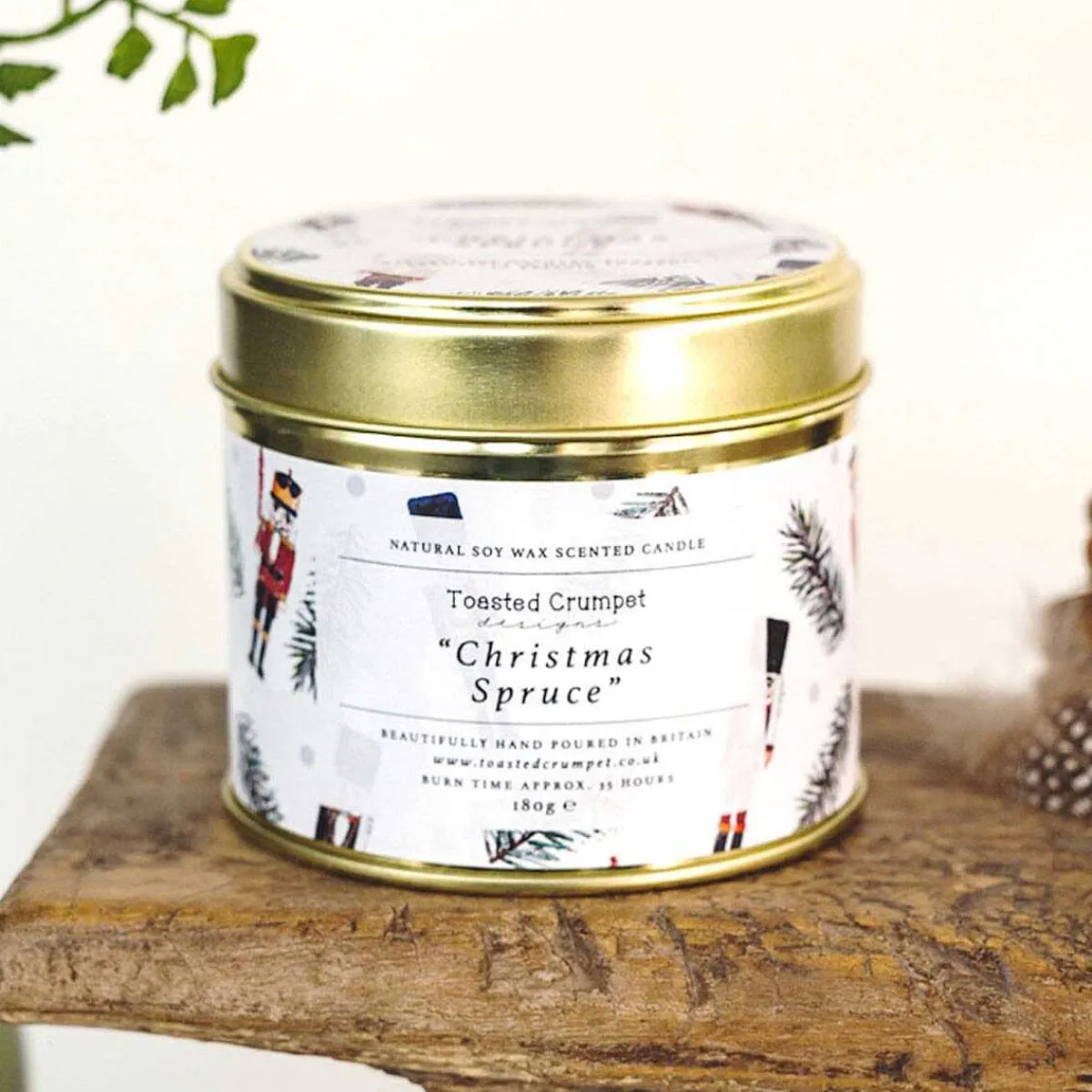 'Nutcracker' Christmas Spruce Tin Candle>Toasted Crumpet New