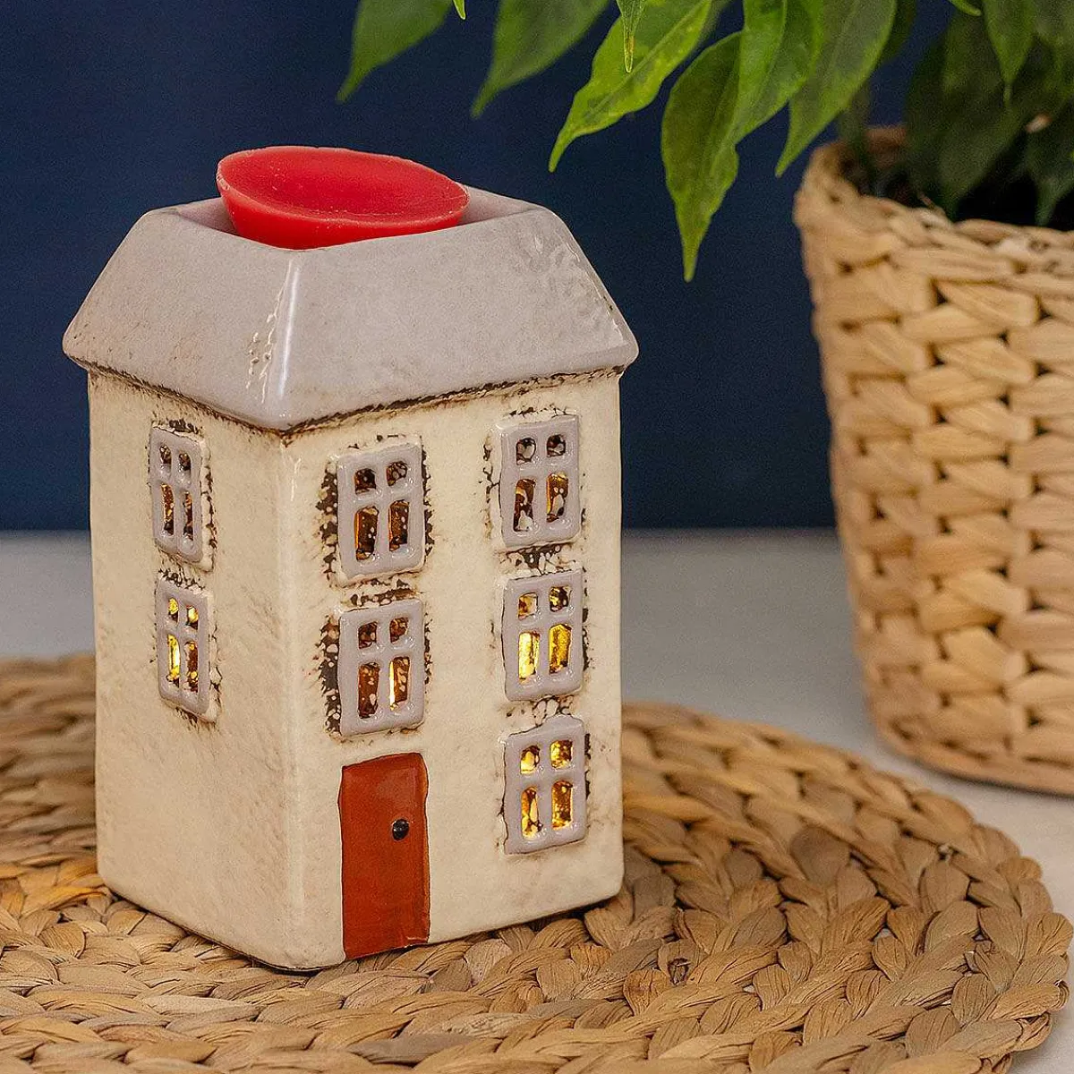 Cream House Wax Melt & Oil Warmer>Village Pottery Discount