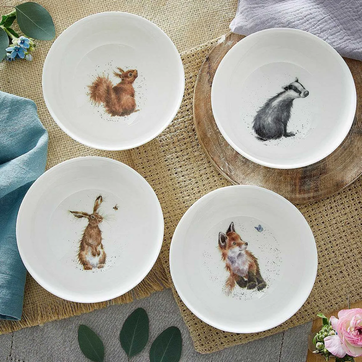 6 Inch Deep Bowl - Squirrel>Wrendale Clearance