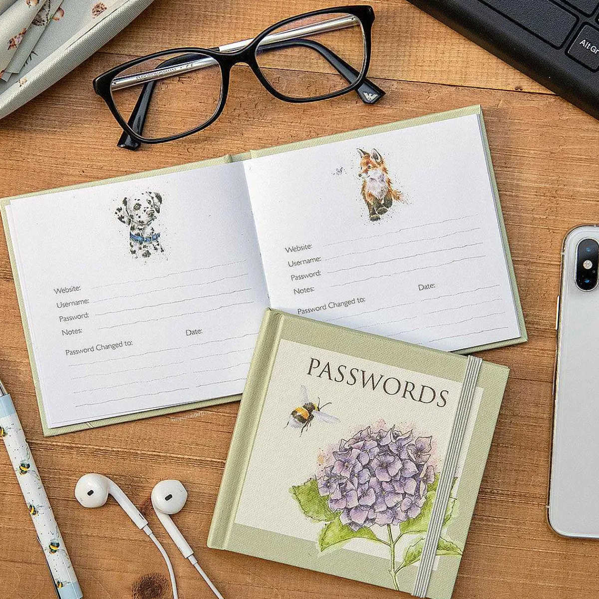 'Busy Bee' Password Book>Wrendale Discount
