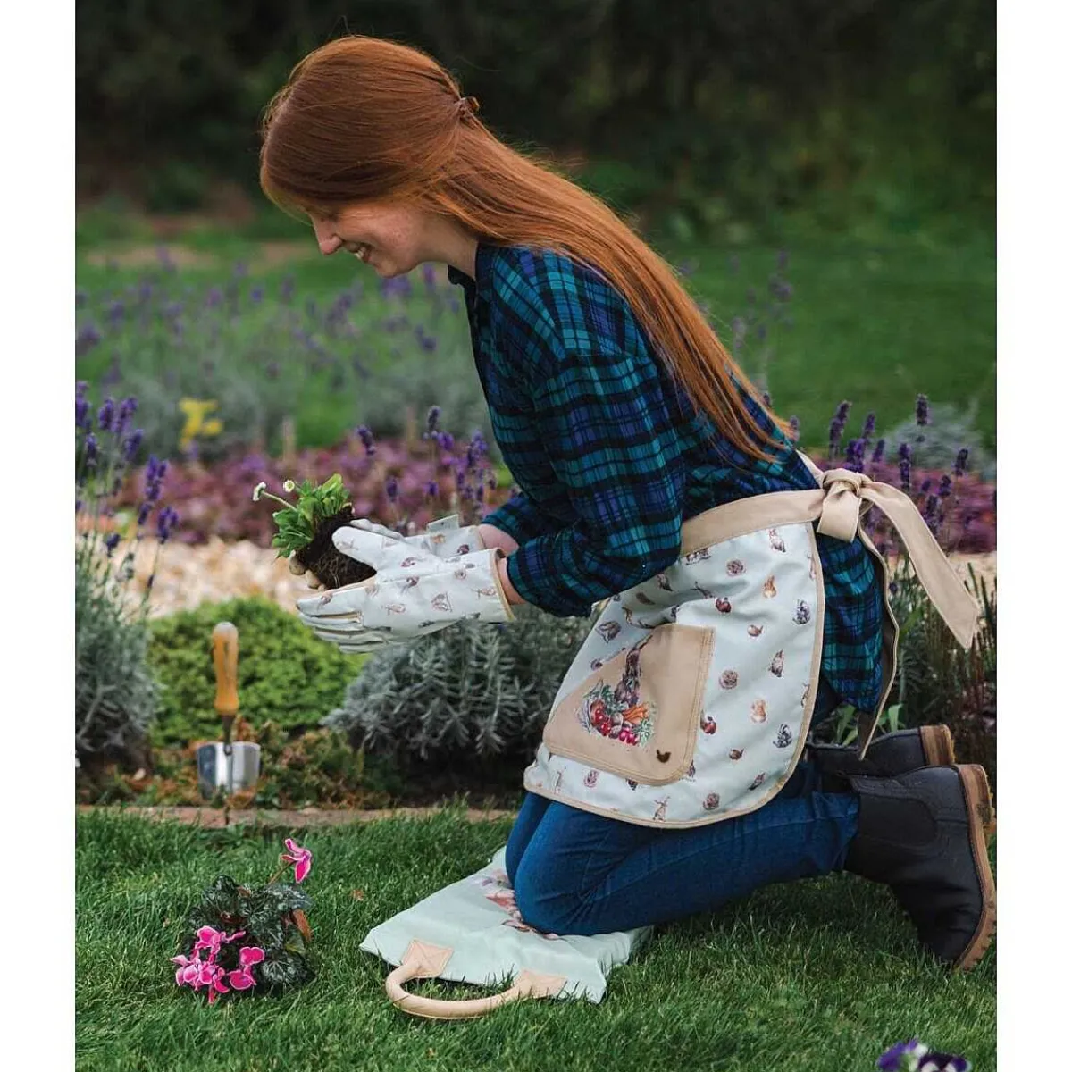 'Grow Your Own' Rabbit Garden Belt>Wrendale Best Sale