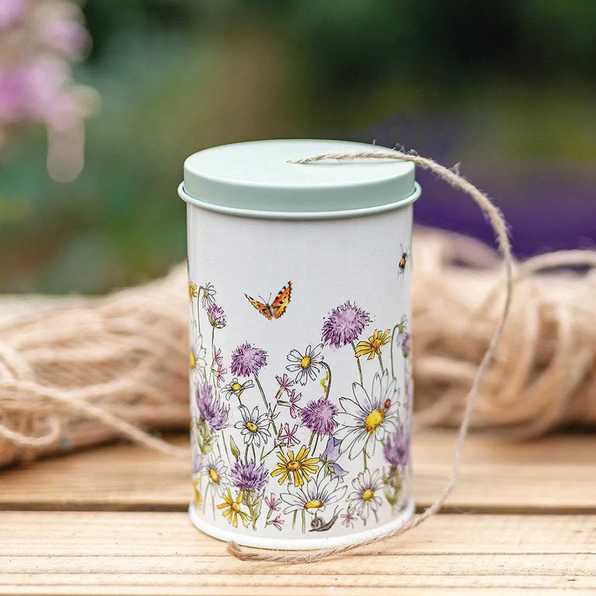 'Just Bee-Cause' Bee Garden String Tin>Wrendale Shop