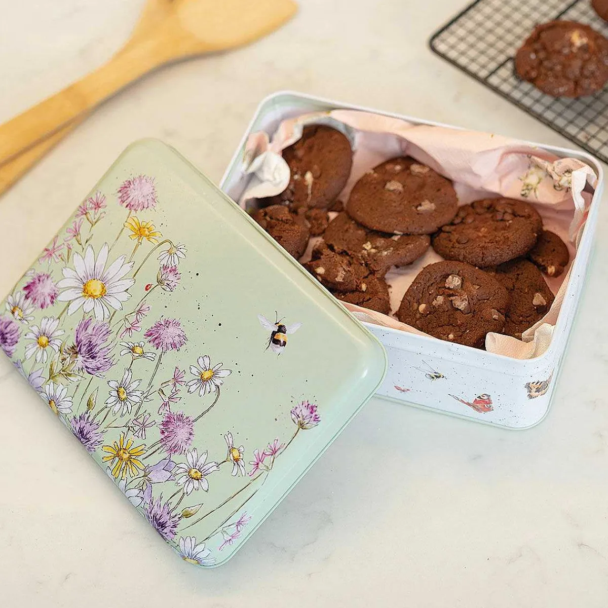 'The Country Set' Green Rectangular Tin>Wrendale Clearance