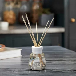 Amber & Sandalwood 100Ml Signature Reed Diffuser><noscript><img width=